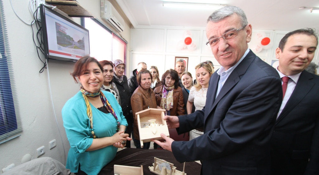 Gaziemir’de kadın dostu Başkan ile güçlü kadınlar