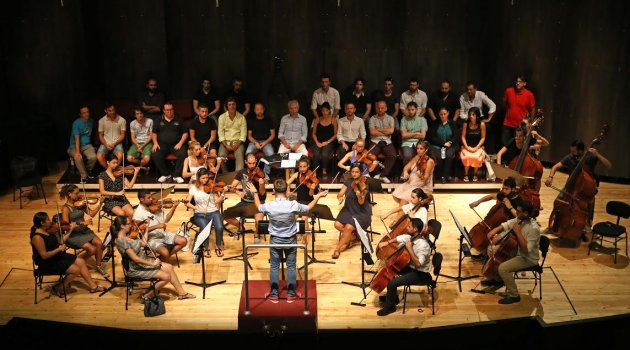 Geleceğin Orkestra Şefleri Karşıyaka’da Yetişiyor
