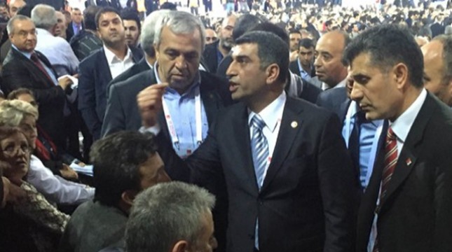 CHP KURULTAYI’NDA LİSTE GERGİNLİĞİ
