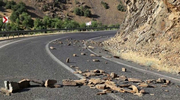 Hakkari'de 2'si Uzman Çavuş 4 Kişi Yakalandı