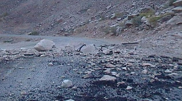Hakkari'de Bomba Yüklü Araç İmha Edildi