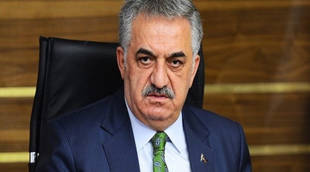 Hayati Yazıcı Akit'i Şikayet Etti