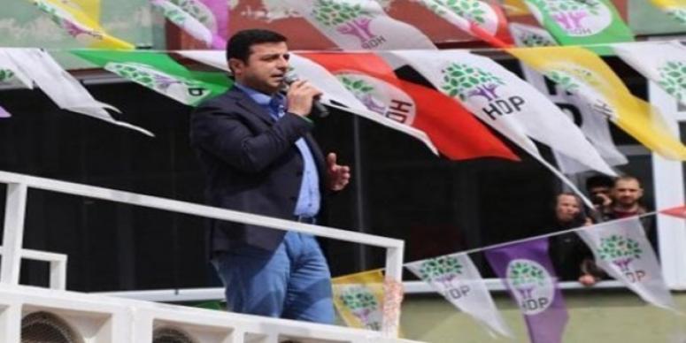 DEMİRTAŞ: SARAY'DA BİR SU BARDAĞI BİN TL ASGARİ ÜCRETTEN FAZLA