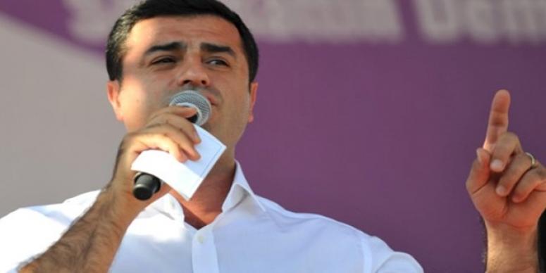 DEMİRTAŞ: ASIL FİLMLERİ CUMHURBAŞKANI ÇEKTİ