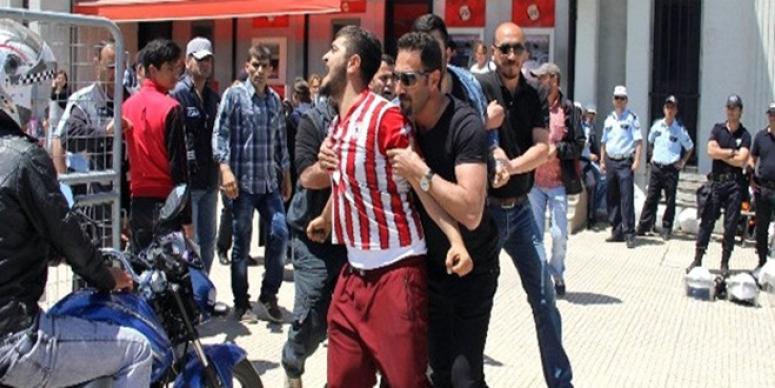SAMSUN'DA HDP MİTİNGİNE SALDIRI