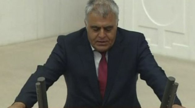 HDP'li Vekilden Bayrak Dayağına Önerge