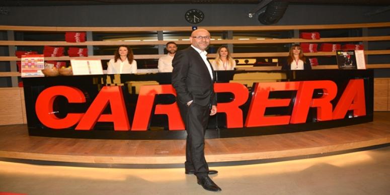CARRERA, ÜYELERIYLE YAZA MERHABA DIYECEK