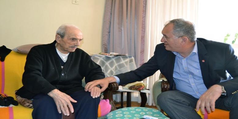 SERTEL, CHP’NİN EFSANE İSMİ İBRAHİM YILMAZ’I EVİNDE ZİYARET ETTİ