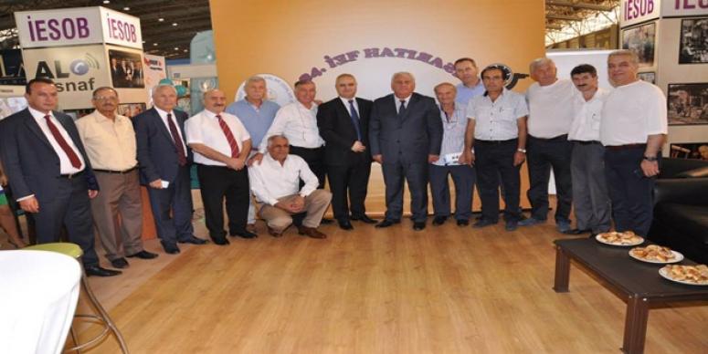 İESOB’NİN STANDI GEÇMİŞTEN BUGÜNE KÖPRÜ KURUYOR…