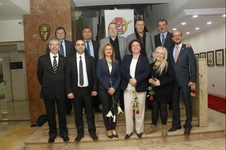 İZMİR GAZETECİLER CEMİYETİ’NİN YENİ BAŞKANI BELLİ OLDU!