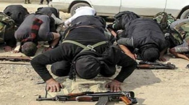 IŞİD Namaz Vaktini 5'ten 3'e İndirdi
