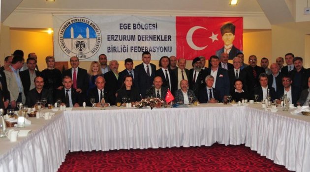 İzmir’deki Dadaşların Büyük Kahvaltı buluşması