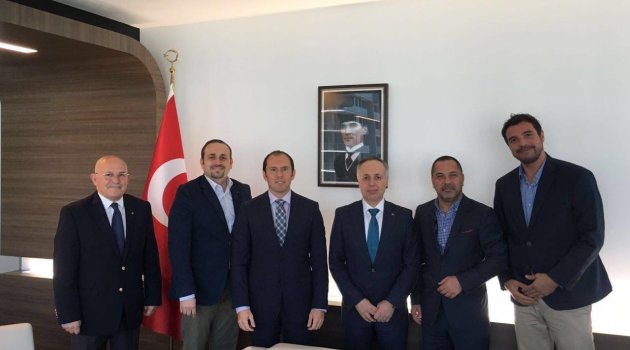 İZMİR İLE MİAMİ LİMANLARI KARDEŞ OLUYOR