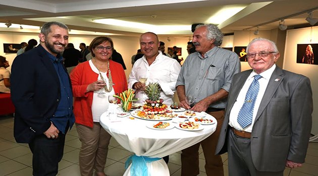 İzmir’in Kalbi ‘Perde’ Dedi