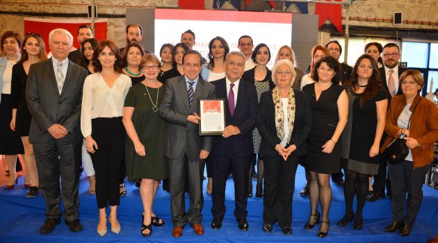 İzmir tasarımda dünyaya açılıyor