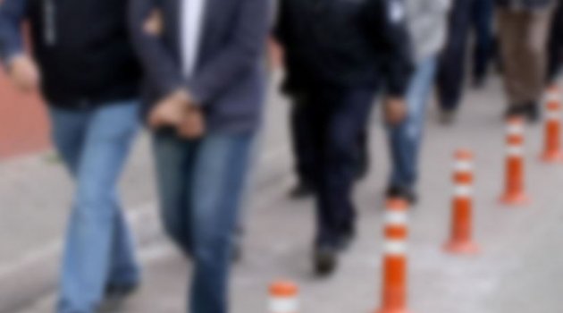 İzmir'de 2 Önemli İşadamına FETÖ Operasyonu