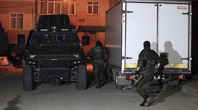 İzmir'de MLKP'ye Operasyon; Yedi Gözaltı