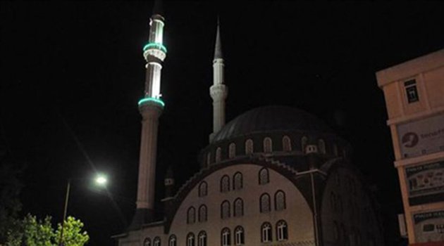 İzmir'de Sela Paniği