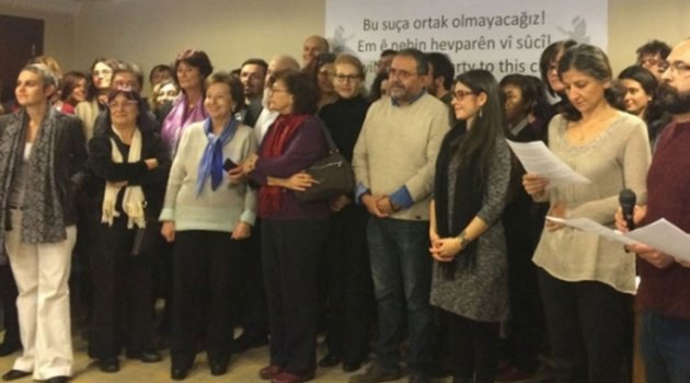 İzmir'deki Barış İmzacısı Akademisyenler İfade Verdi