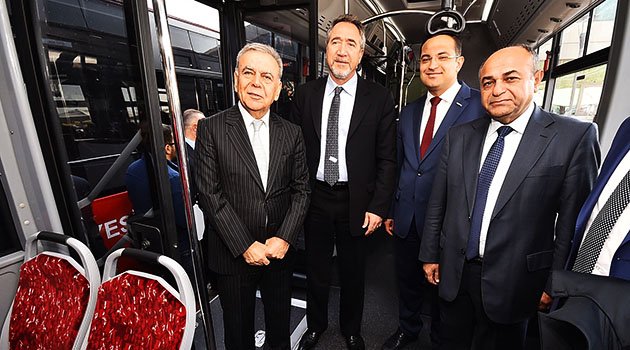 İzmir'e 50 Yeni Otobüs Daha