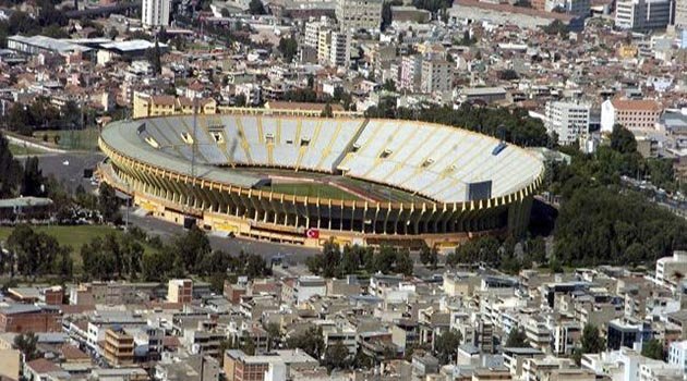 İzmir'e 'su' İşkencesi: Dışarı Çıkmaya Bile İzin Vermiyorlar