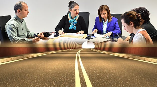 İzmir'in En Uzun Tüneli İçin 24 Firma Teklif Verdi
