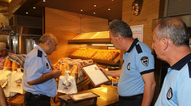 Karabağlar’da bayram denetimi