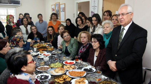 Karabağlar'a kimlik kazandıracak projeler yapıyoruz