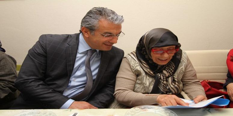 KARŞIYAKALILARIN İKİNCİ ADRESİ, MAHALLE MERKEZLERİ