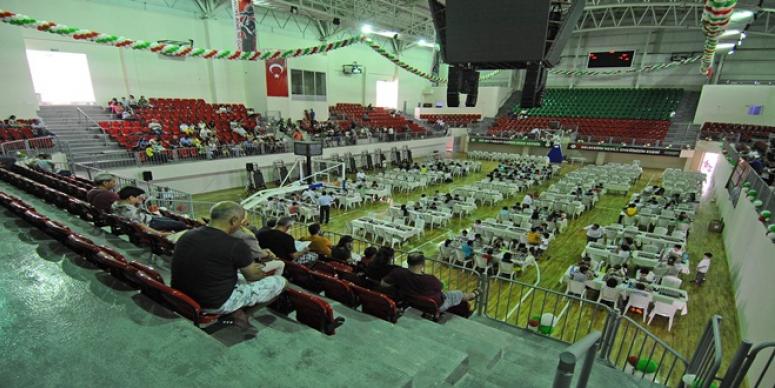SATRANÇ TURNUVASINDA TER DÖKTÜLER