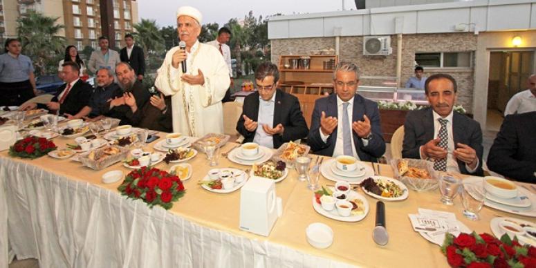 KARŞIYAKA BU IFTARDA BULUŞTU