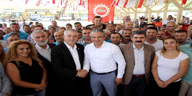 KENT IŞÇISINE 'ERKEN BAYRAM'