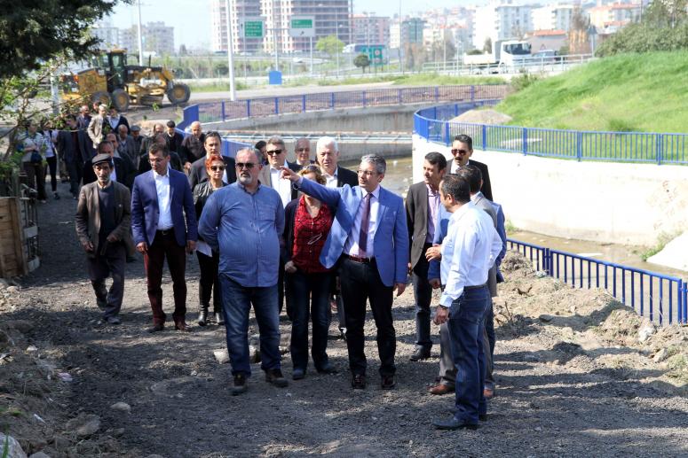 LATİFE HANIM'IN YÜZÜ GÜLDÜ