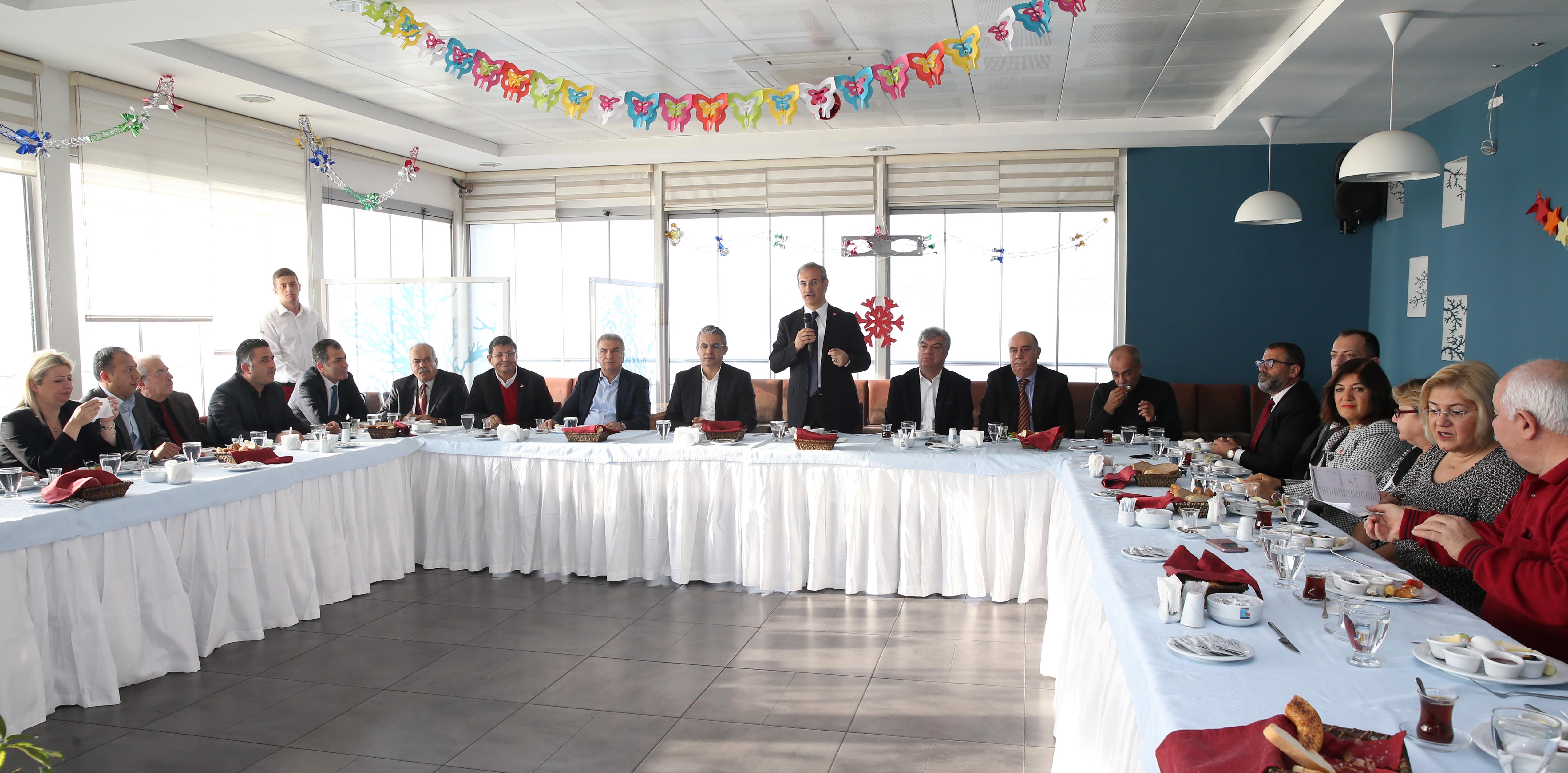 DELEGELERDEN YILDIRIM’A TAM YETKİ
