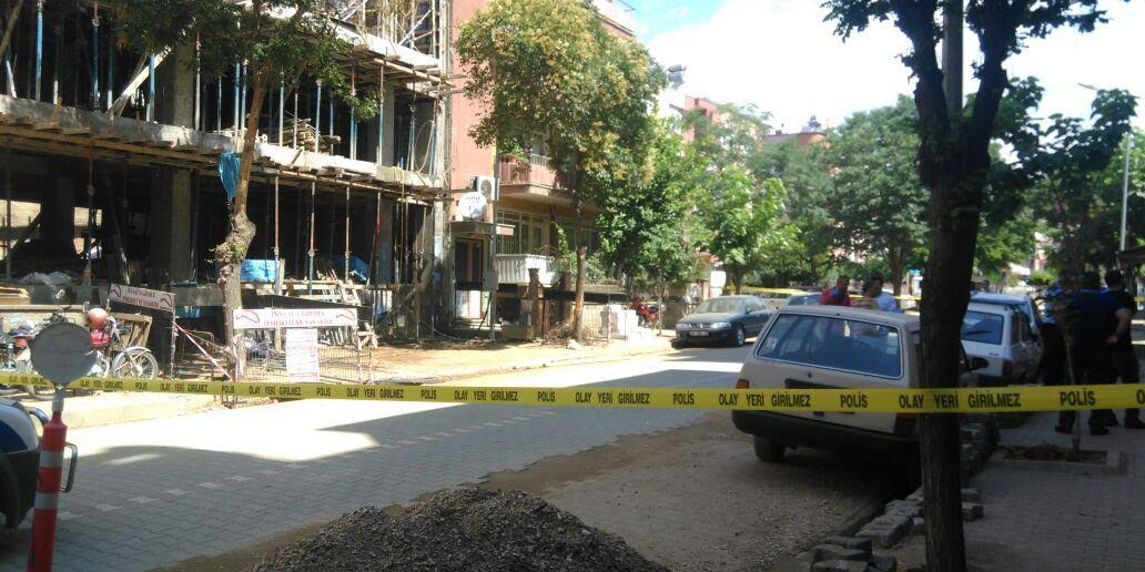 Kavga Ettiği Eski Eşini Vurarak Öldürdü