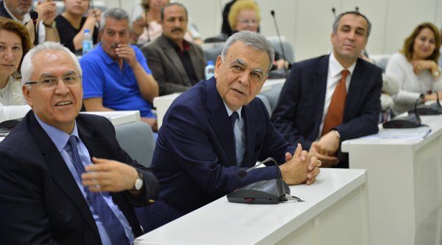 Kentsel dönüşümde “İzmir modeli”