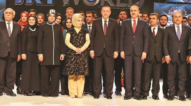 Kimse Bize Parmak Sallamasın