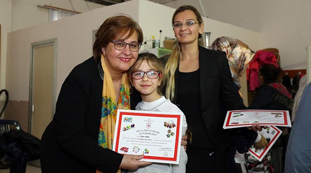 Konaklı Dahilerin Sertifika Sevinci