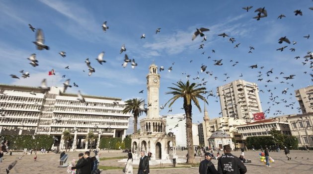 Konak'ta Fotoğraf Yarışmasına Başvurular Sürüyor