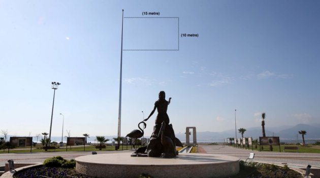 Körfez’in en büyük bayrağı Karşıyaka’da dalgalanacak