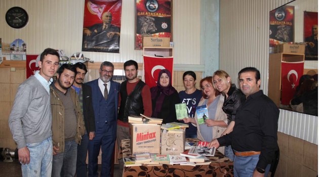 Köy Kahvehanesi Köy Kütüphanesi Olacak