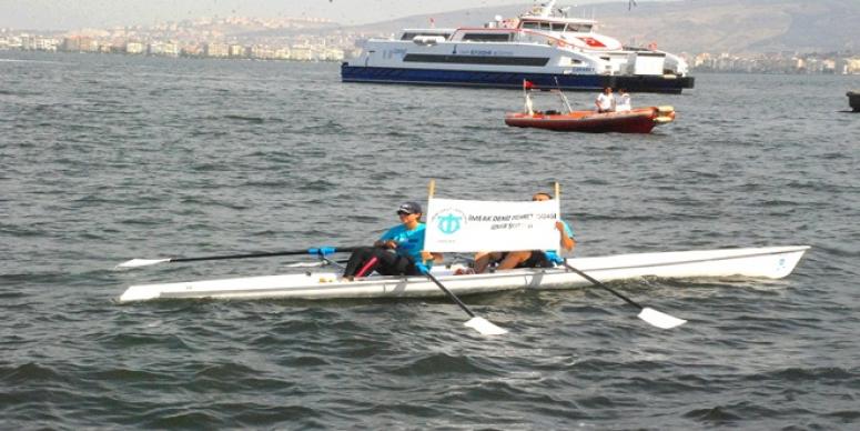 İZMİR KÖRFEZİ’NDE KÜREK ZAMANI