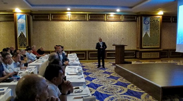 Maliye Bakanlığı İzmir'i Örnek Gösterdi