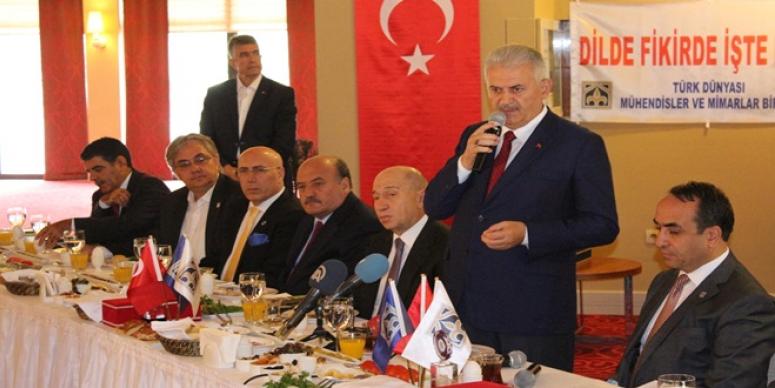 BİNALİ YILDIRIM İZMİR’İN HER KESİMİNİ DİNLİYOR