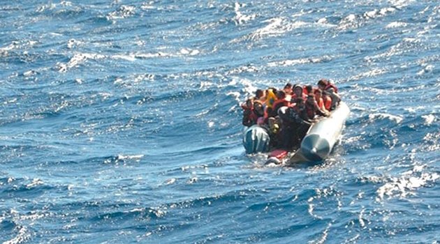 Mültecileri Taşıyan Bot Alabora Oldu