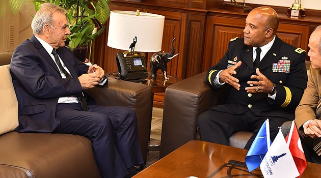 NATO Komutanı’ndan Başkan Kocaoğlu'na Davet