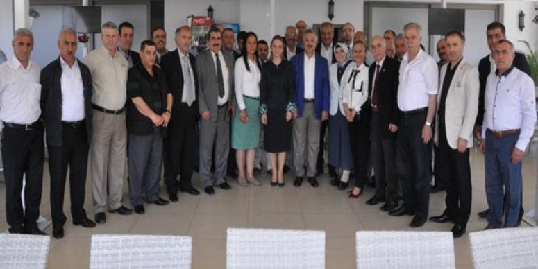 “YEREL SORUNLARIN ÇÖZÜMÜ İÇİN  MUHTARLARIN ROLÜ BÜYÜK
