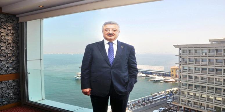 NECİP NASIR: “TÜRKİYE'NİN İZMİR'E İHTİYACI VAR”