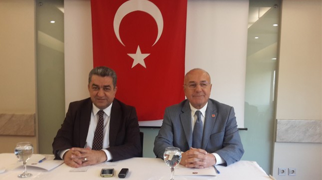 BEDRİ SERTER, KAVALAR LEHİNE ADAYLIKTAN ÇEKİLDİ