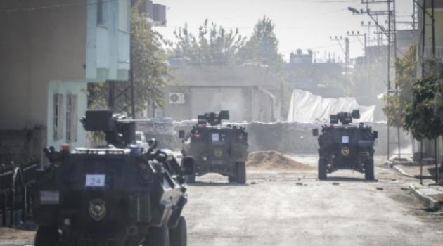 Nusaybin'de bombalı saldırı: 2 asker şehit!
